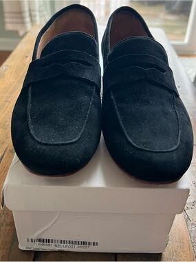 Quince Black Suede Women's Penny Loafers size 7.5 contrast heel comfy!
